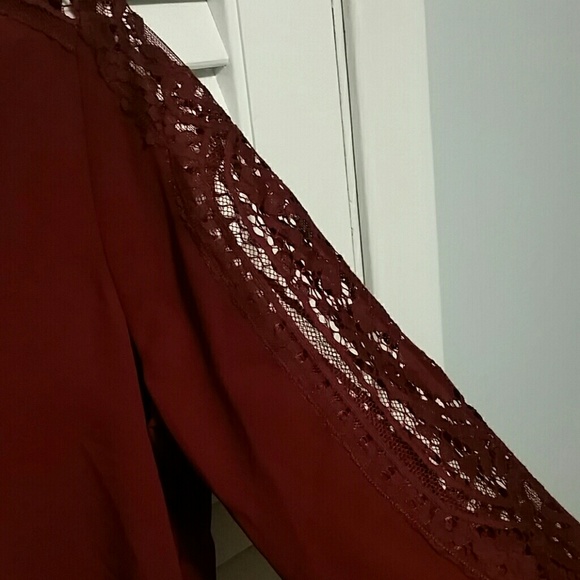 Button up lace blouse - Picture 2 of 6